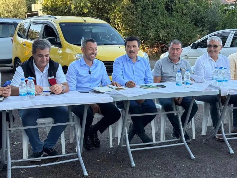 Çelik ve Söker, Serik’te vatandaşlarla bir araya geldi