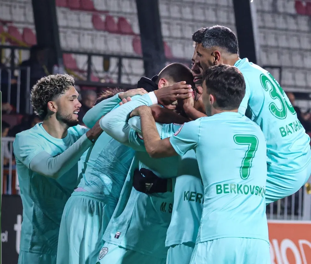 Serik Spor A.Ş Futbol kulübü Sarıyer’i rahat geçti 