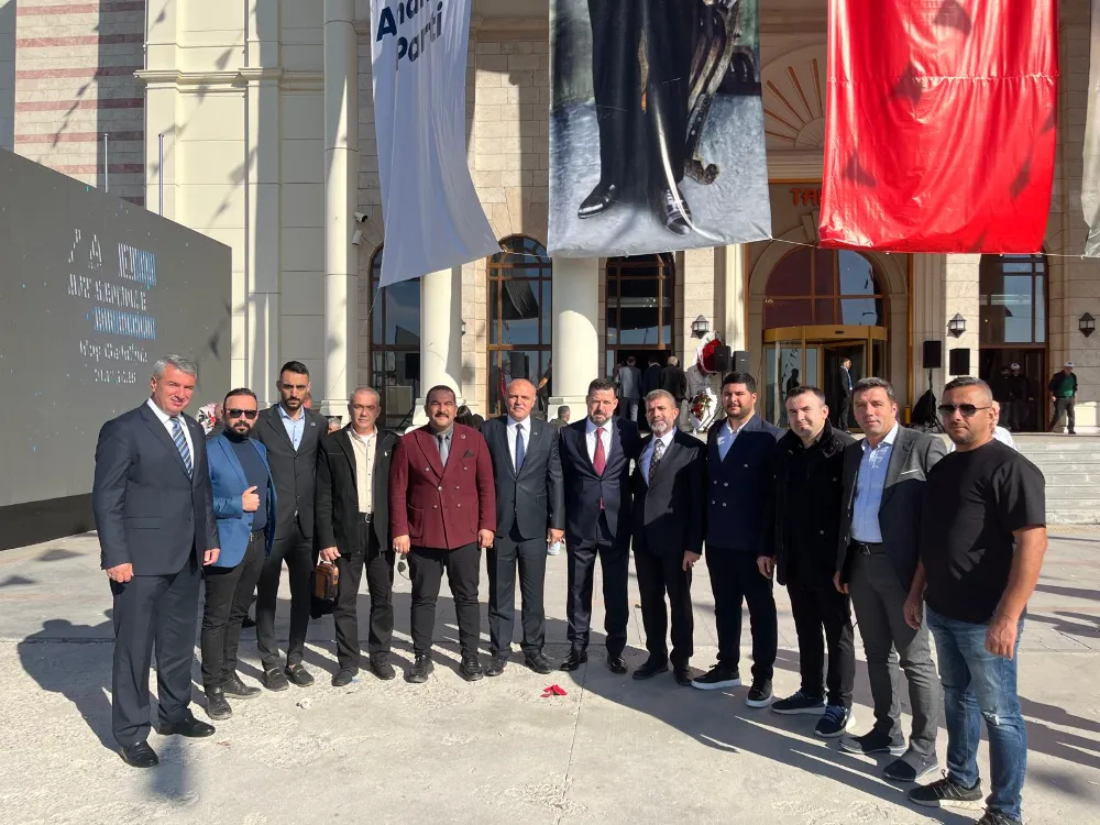 Anahtar Parti, 1. yaşını coşkuyla kutladı