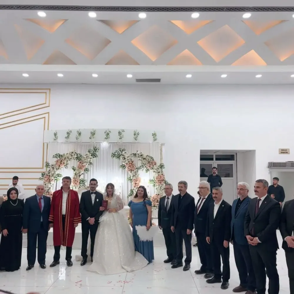 Harıkçı ve Kılınç ailelerinin mutlu günü