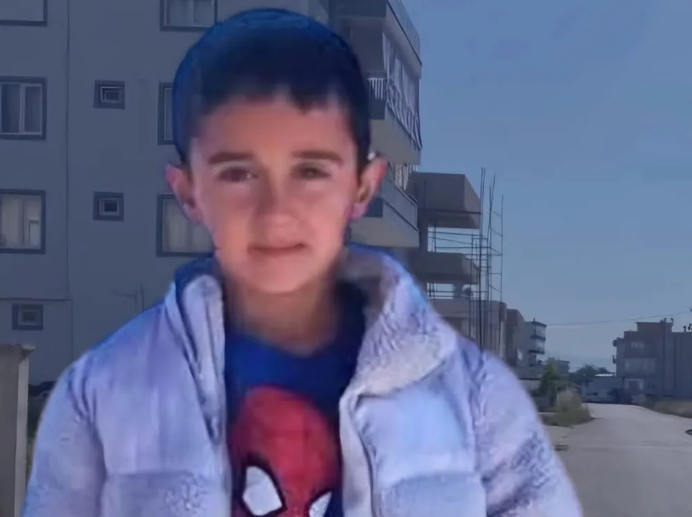Serik’te kazada küçük çocuk yaralandı