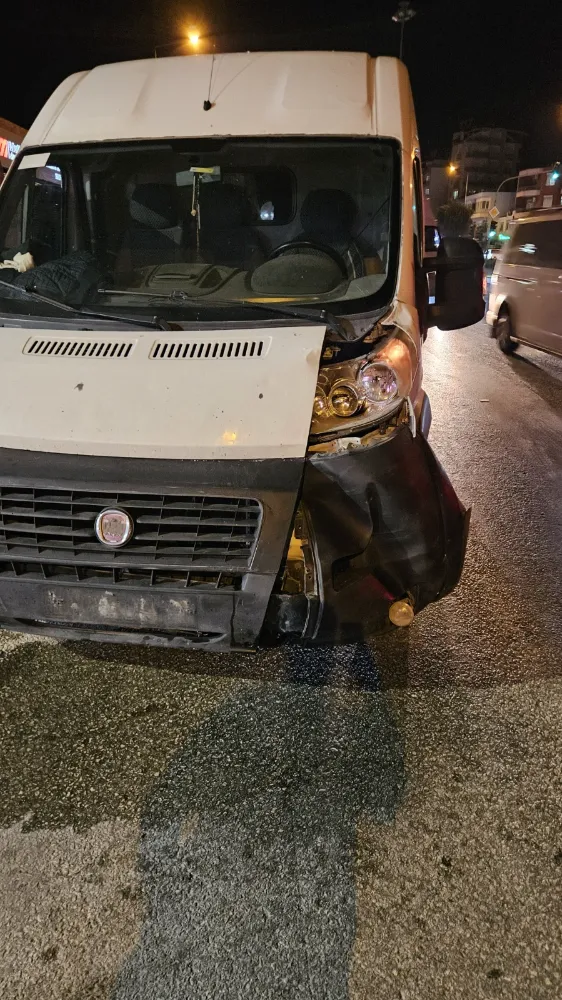 Serik’te kazada ağır yaralanan çocuk yaşamını yitirdi.