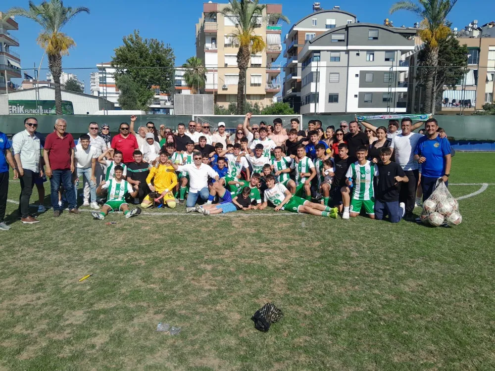 Serik Belediyespor U17 takımı Antalya şampiyonu oldu