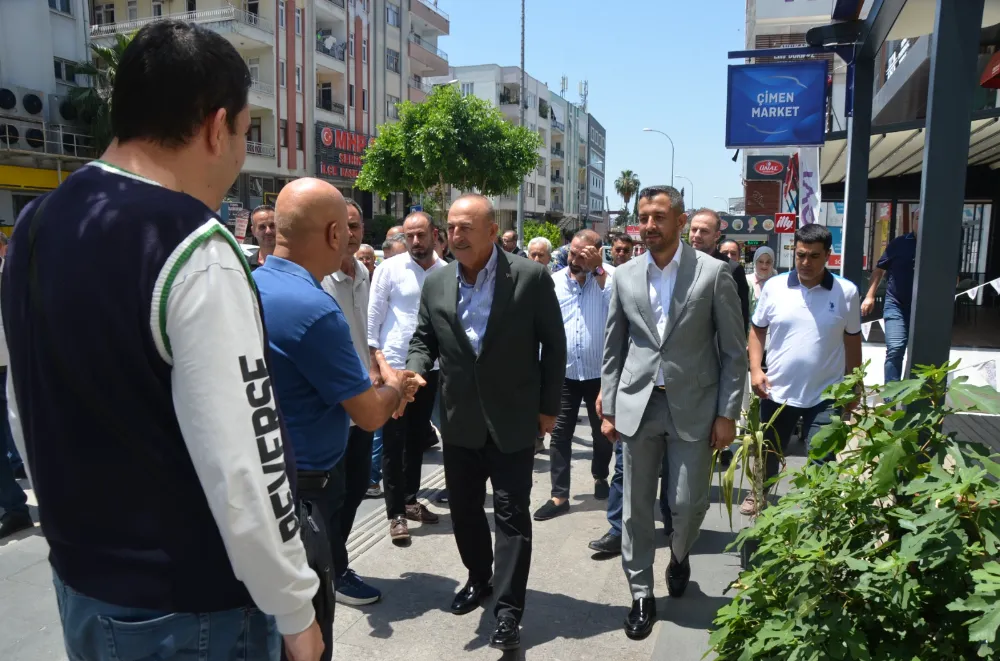 Çavuşoğlu: Serik’te bayramlaşmanın benim için özel bir yeri var 