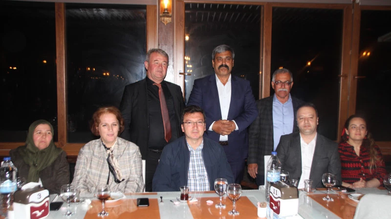 Serik’te muhtarlardan iftar yemeği