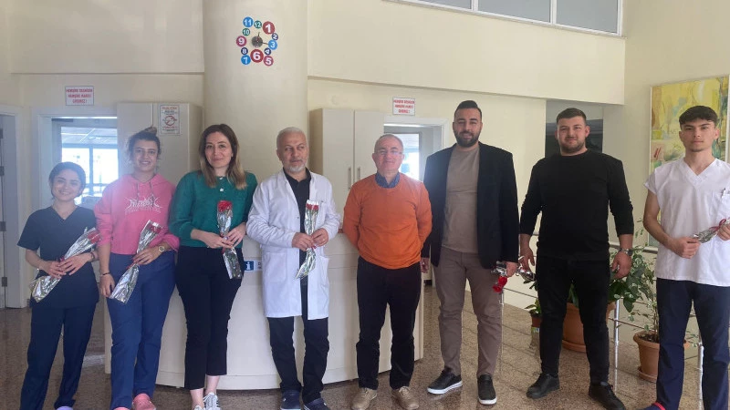 Furkan Acar, “Tıp Bayramı Kutlu olsun”