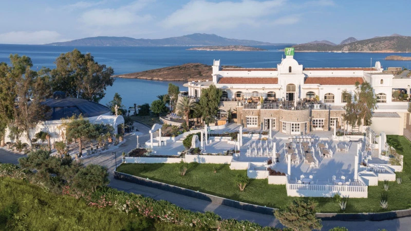 Holiday Inn Resort Herşey Dahil Oteli Bodrum’da açıldı