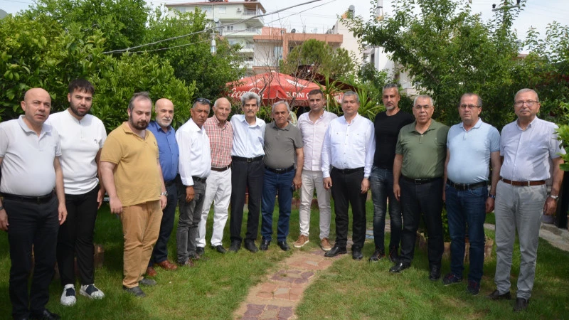 Vakıf Yeni Yönetim Kurulu Basınla bir araya geldi