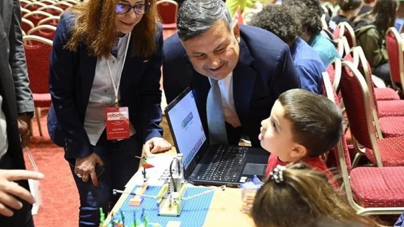 Kabadayı, “ATSO olarak; inovatif, yapay zeka ve robotik teknolojiye yönelik çalışmaları her zaman de