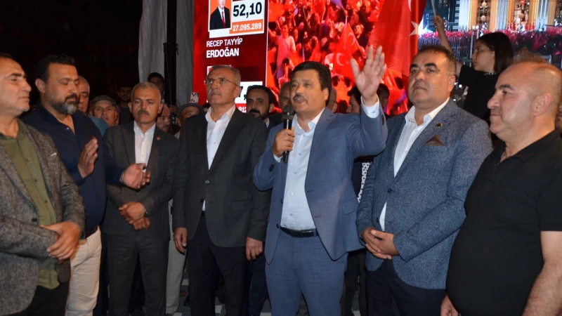 Serik Ak partide cumhurbaşkanlığı sevinci