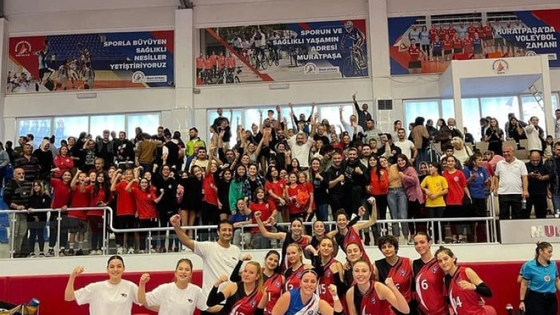 AÇI VOLEYBOL SERİK’TE