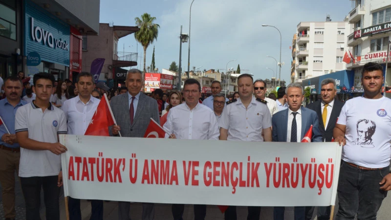 Serik’te Gençlik yürüyüşü düzenlendi